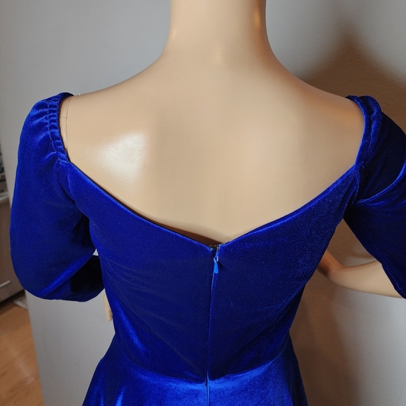 NWT Deadly Is The Female Blue Velvet On Off Shoulder Swing Dress Size UK 6/8 XS - Picture 12 of 16